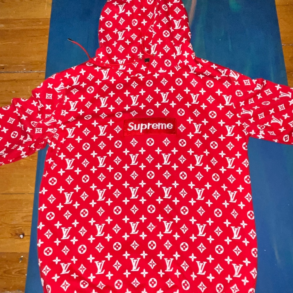 USED Supreme x Louis Vuitton Box Logo Monogram Red Hoodie Large Made in France